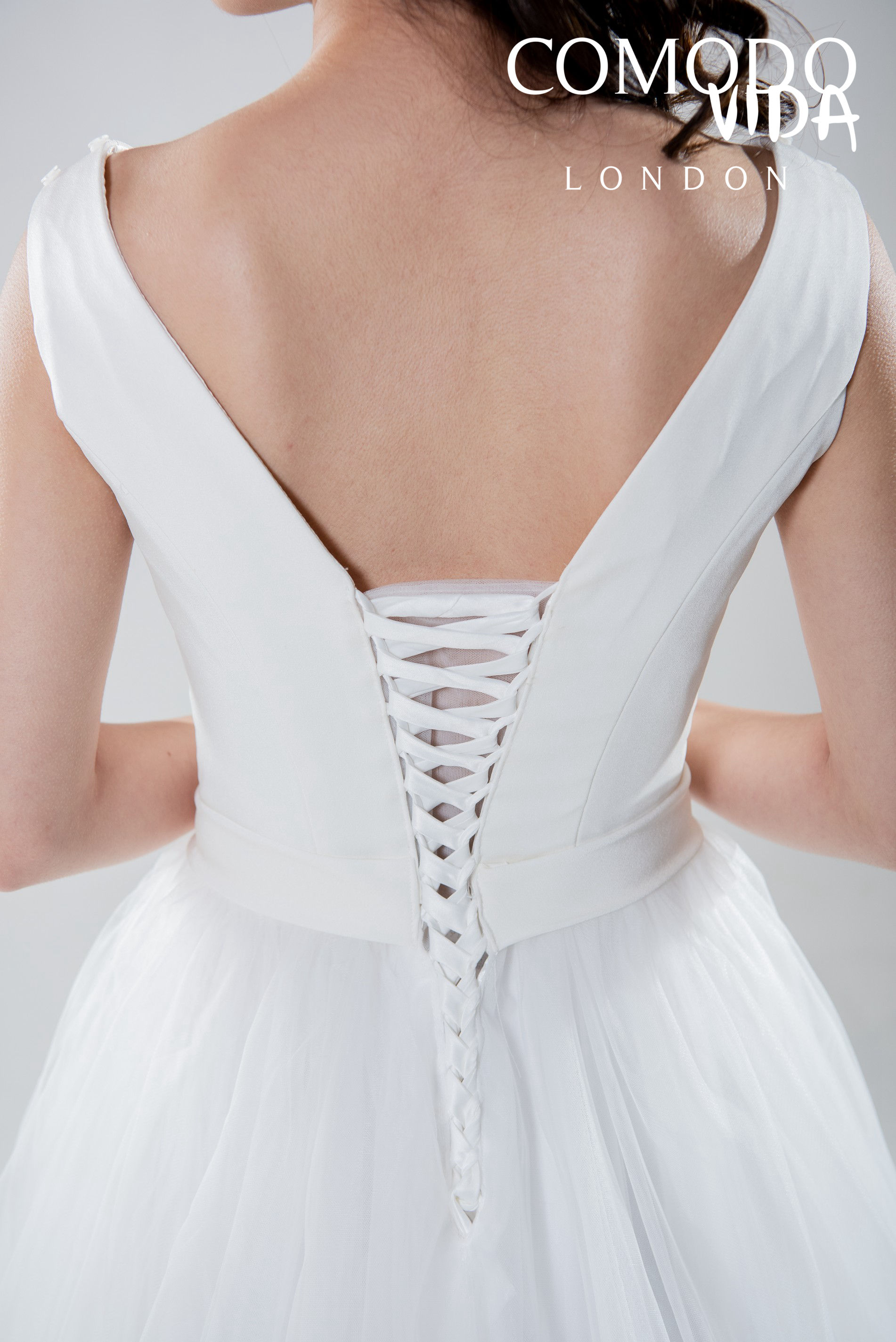 輕婚紗,婚紗推薦,婚紗品牌,輕婚紗 推薦,手工輕婚紗,輕婚紗洋裝,婚紗款式