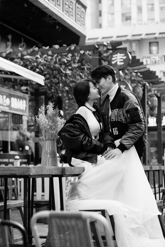 輕婚紗,婚紗照,輕婚紗照,手工輕婚紗,輕婚紗洋裝,婚紗品牌,手工婚紗,婚紗攝影,自助婚紗,婚紗推薦,婚紗禮服,禮服婚紗,輕婚紗推薦,輕婚紗價格,輕婚紗攝影